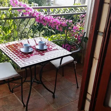Apartment Sandra Hvar